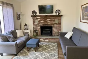 176 Birch Dr, Blakeslee, PA 18610 - Photo 2
