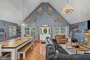 5376 Conoquenissing Dr, Pocono Lake, PA 18347 - Photo 8