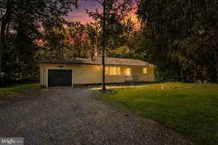 3279 Beech Ridge Dr, Pocono Summit, PA 18346 - Photo 1