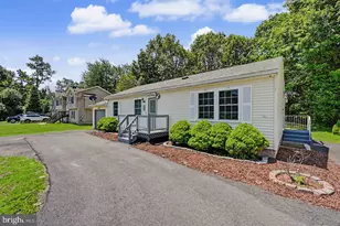 1201 Cambell Way, Tobyhanna, PA 18466 - Photo 2