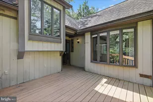 2208 Hillcrest Dr, Pocono Pines, PA 18350 - Photo 46
