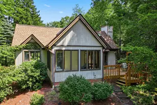 2208 Hillcrest Dr, Pocono Pines, PA 18350 - Photo 40