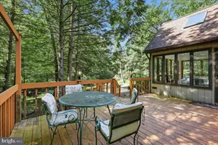 2208 Hillcrest Dr, Pocono Pines, PA 18350 - Photo 48