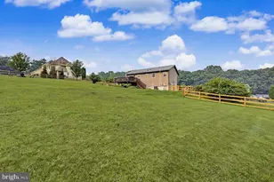 2527 Highland Cir, Stroudsburg, PA 18360 - Photo 78