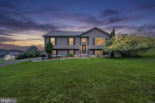 2527 Highland Cir, Stroudsburg, PA 18360 - Photo 12