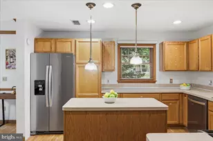 460 Spruce Dr, Tannersville, PA 18372 - Photo 36