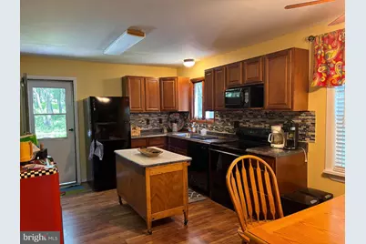 1281 N Rocky Mountain Drive, Effort, PA 18330 - Photo 6