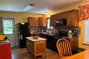 1281 N Rocky Mountain Dr, Effort, PA 18330 - Photo 6
