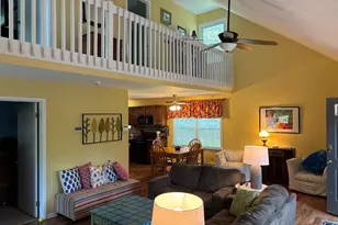 1281 N Rocky Mountain Dr, Effort, PA 18330 - Photo 4