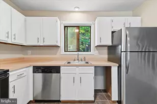 126 Cross Country Ln, Tannersville, PA 18372 - Photo 20
