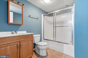 126 Cross Country Ln, Tannersville, PA 18372 - Photo 40