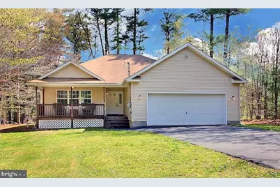 120 Woodbury Drive, Blakeslee, PA 18610 - Photo 1