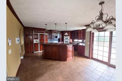2217 Valley View Dr S, Saylorsburg, PA 18353 - Photo 10
