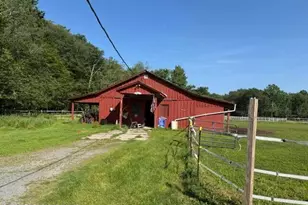 141 High Country Dr, Blakeslee, PA 18610 - Photo 6