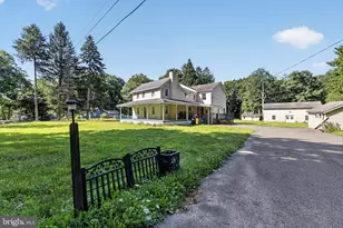 2882 Locust Ridge Rd, Pocono Lake, PA 18347 - Photo 6