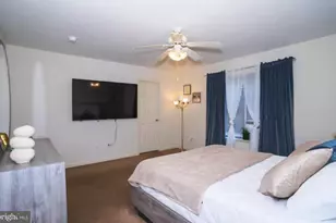 449 Clearview Dr, Long Pond, PA 18334 - Photo 8