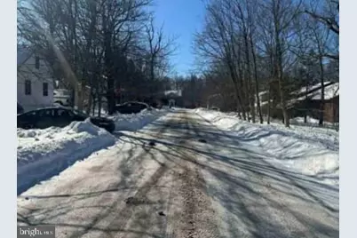 115 Blackfoot Lane, Tobyhanna, PA 18466 - Photo 2