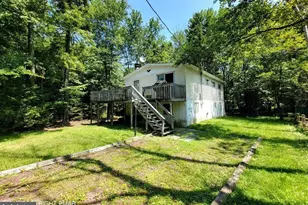 5111 Eagle Pl, Pocono Summit, PA 18346 - Photo 2