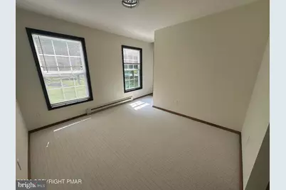 9325 Fairmount Way, Tobyhanna, PA 18466 - Photo 18