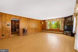 2115 W Main St, Stroudsburg, PA 18360 - Photo 12