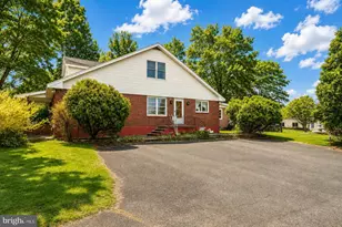 2115 W Main St, Stroudsburg, PA 18360 - Photo 8