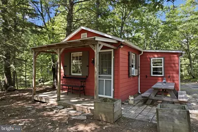 132 North Lane, East Stroudsburg, PA 18301 - Photo 2