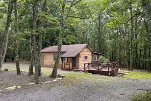 1507 Upper Valley Rd, Effort, PA 18330 - Photo 2