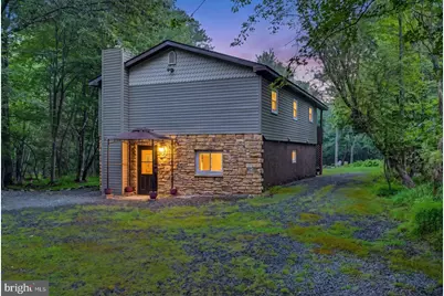 389 Clearview Drive, Long Pond, PA 18334 - Photo 2