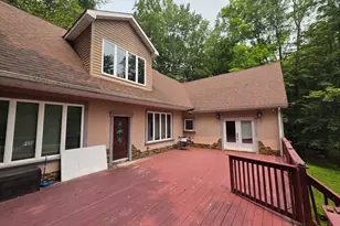 234 Chinook Cir, Pocono Lake, PA 18347 - Photo 12