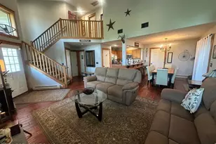 2210 Camelback Dr, Tannersville, PA 18372 - Photo 4