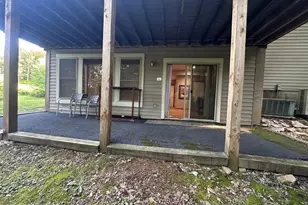 2210 Camelback Dr, Tannersville, PA 18372 - Photo 34