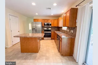 814 Clearview Drive, Long Pond, PA 18334 - Photo 2