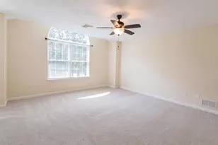 814 Clearview Dr, Long Pond, PA 18334 - Photo 12