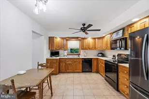163 Mulberry Ln, Stroudsburg, PA 18360 - Photo 8