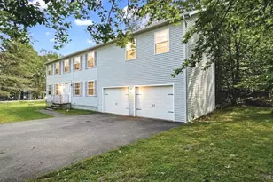 1226 Country Pl Dr, Tobyhanna, PA 18466 - Photo 1