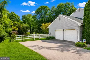 4006 Crest View Dr, Stroudsburg, PA 18360 - Photo 40