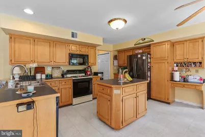 4006 Crest View Drive, Stroudsburg, PA 18360 - Photo 12