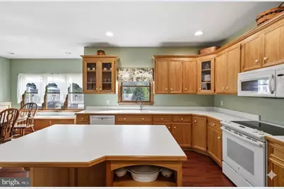 5401 Shelbrooke Drive, Stroudsburg, PA 18360 - Photo 12