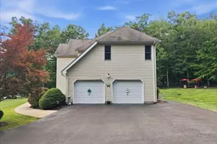 1220 Overlook Ct, Saylorsburg, PA 18353 - Photo 10