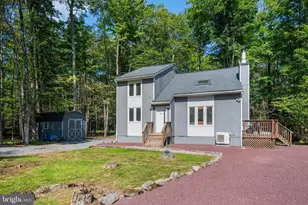 146 Chitimacha Dr, Pocono Lake, PA 18347 - Photo 2