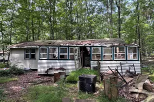 3404 Masons Ln, East Stroudsburg, PA 18302 - Photo 6