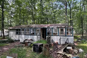 3404 Masons Ln, East Stroudsburg, PA 18302 - Photo 2