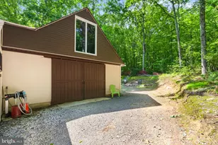 9387 Sherwood Dr, Kunkletown, PA 18058 - Photo 34