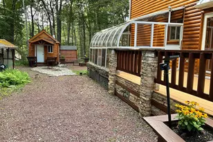 360 Arapaho Dr, Pocono Lake, PA 18347 - Photo 8
