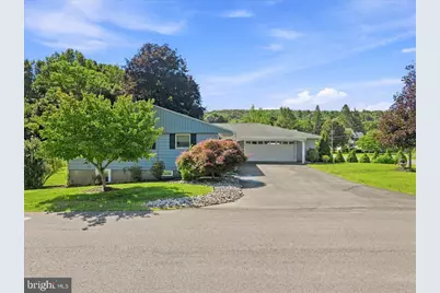 200 Huston Avenue, Stroudsburg, PA 18360 - Photo 2