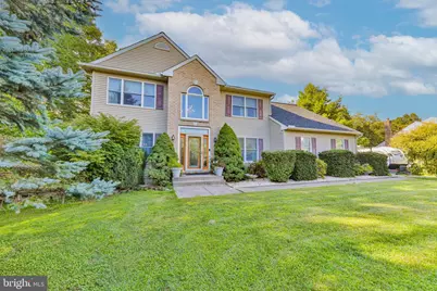 4132 Crest Drive, Stroudsburg, PA 18360 - Photo 2
