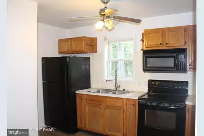 889 Country Place Drive, Tobyhanna, PA 18466 - Photo 12