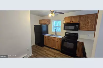889 Country Place Drive, Tobyhanna, PA 18466 - Photo 16