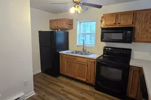 889 Country Pl Dr, Tobyhanna, PA 18466 - Photo 16