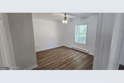 889 Country Place Drive, Tobyhanna, PA 18466 - Photo 10